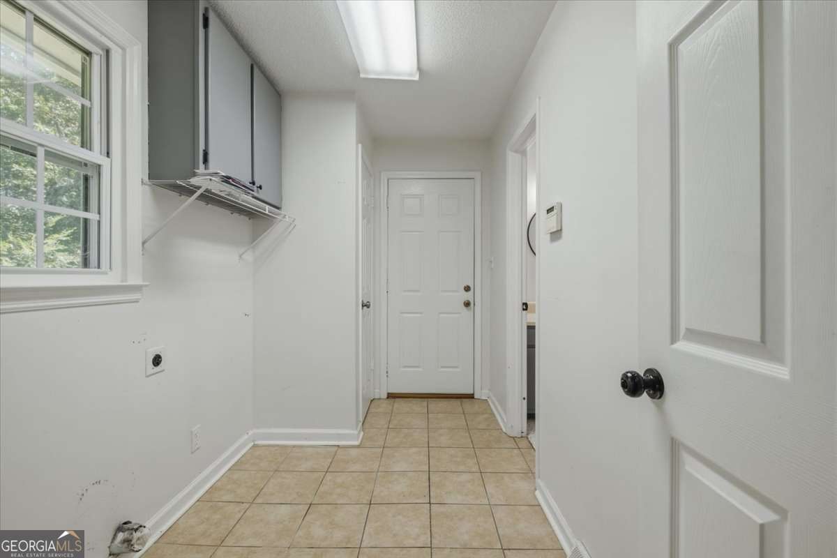 591 Old Taylorsville Road Property Photo 20