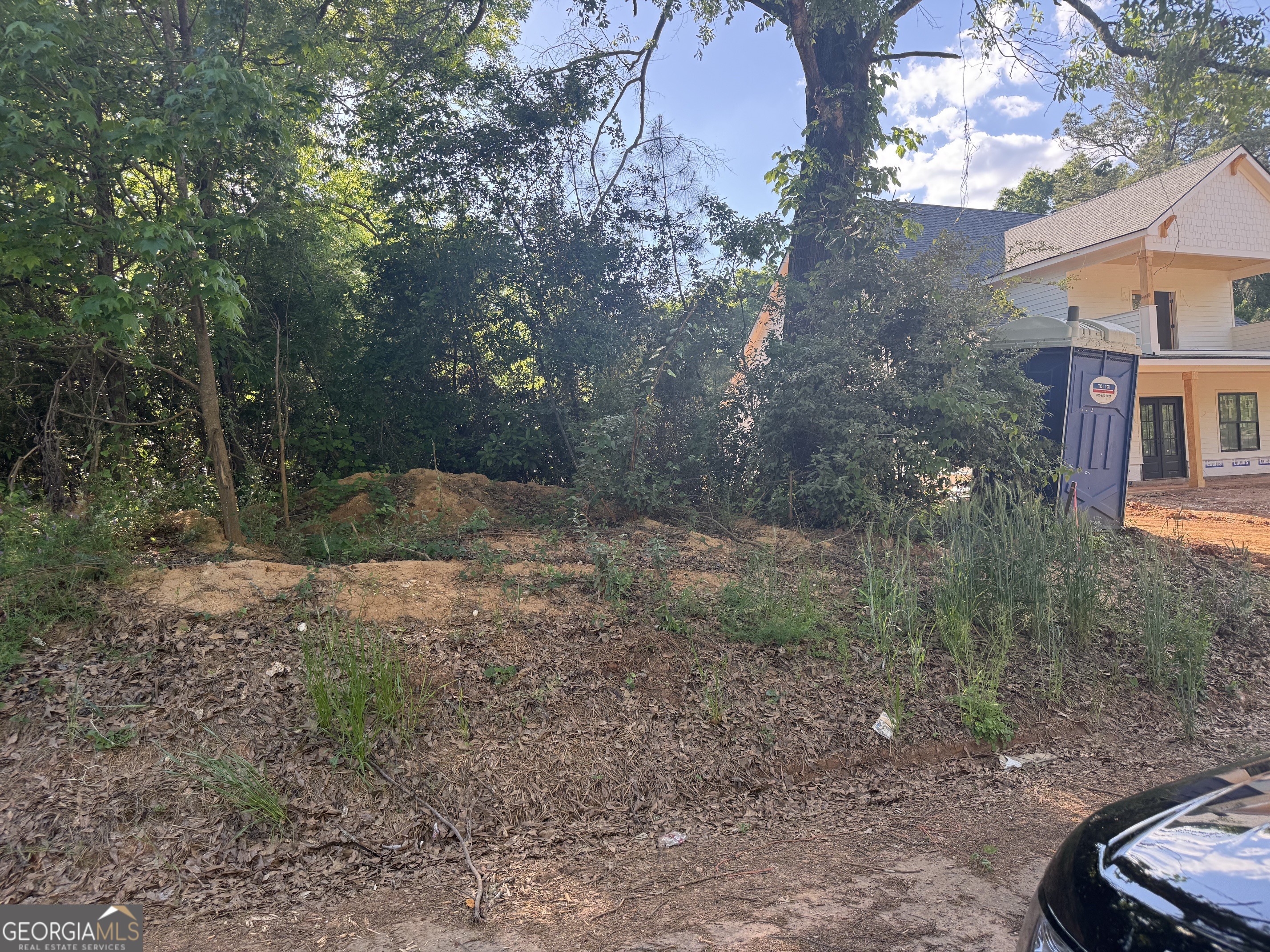 0 College Property Photo 5