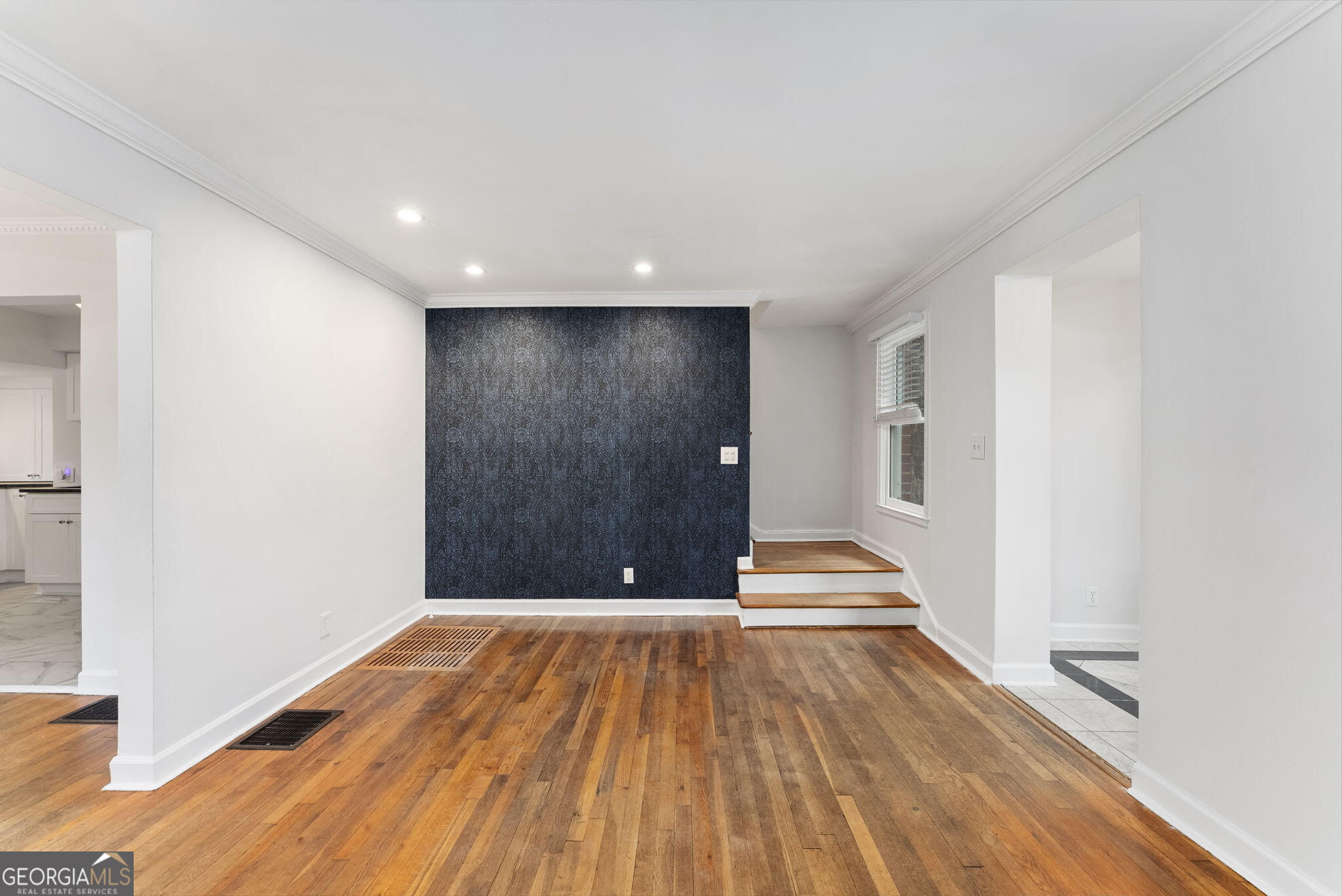 842 Argonne Avenue Ne Property Photo 8