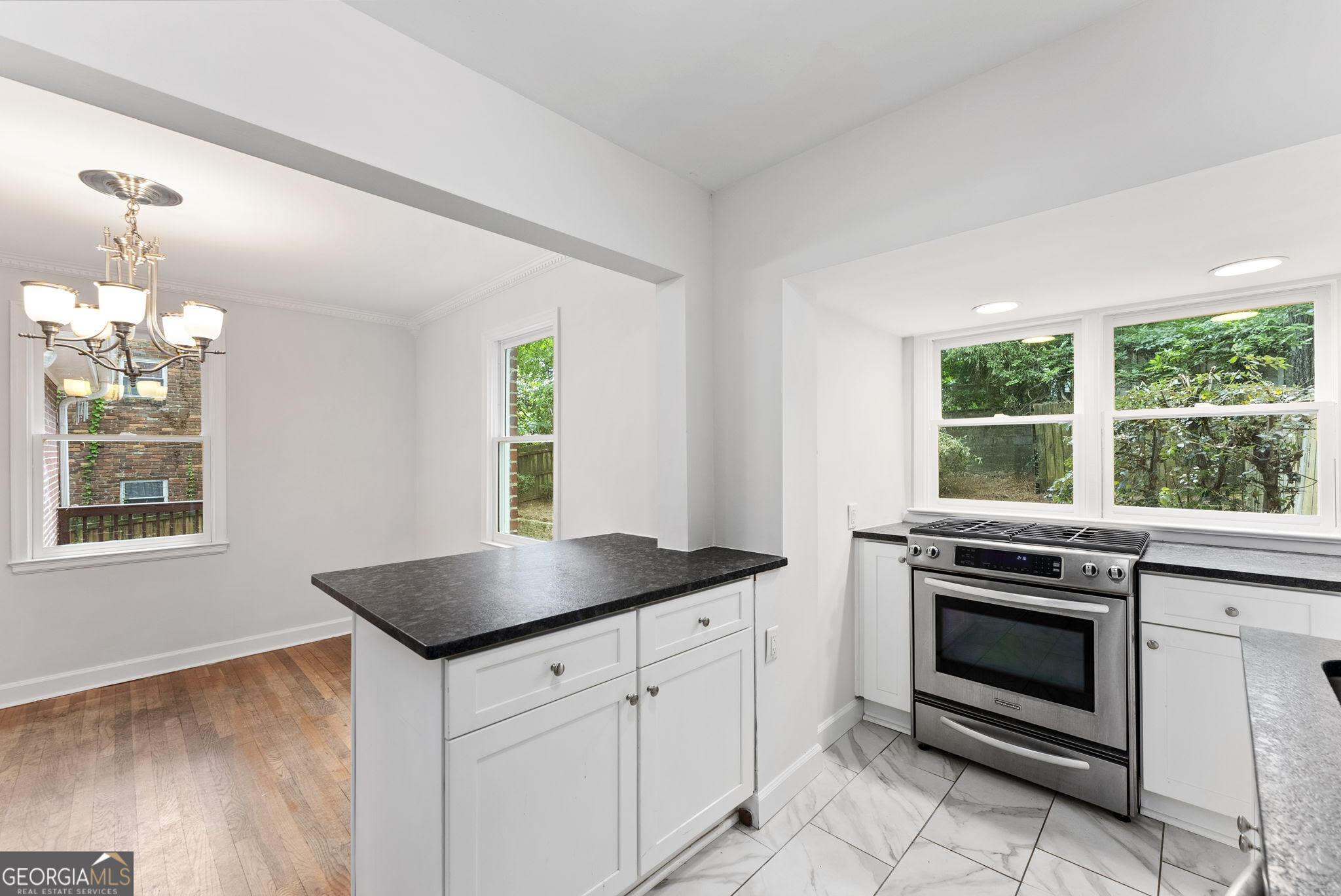 842 Argonne Avenue Ne Property Photo 13