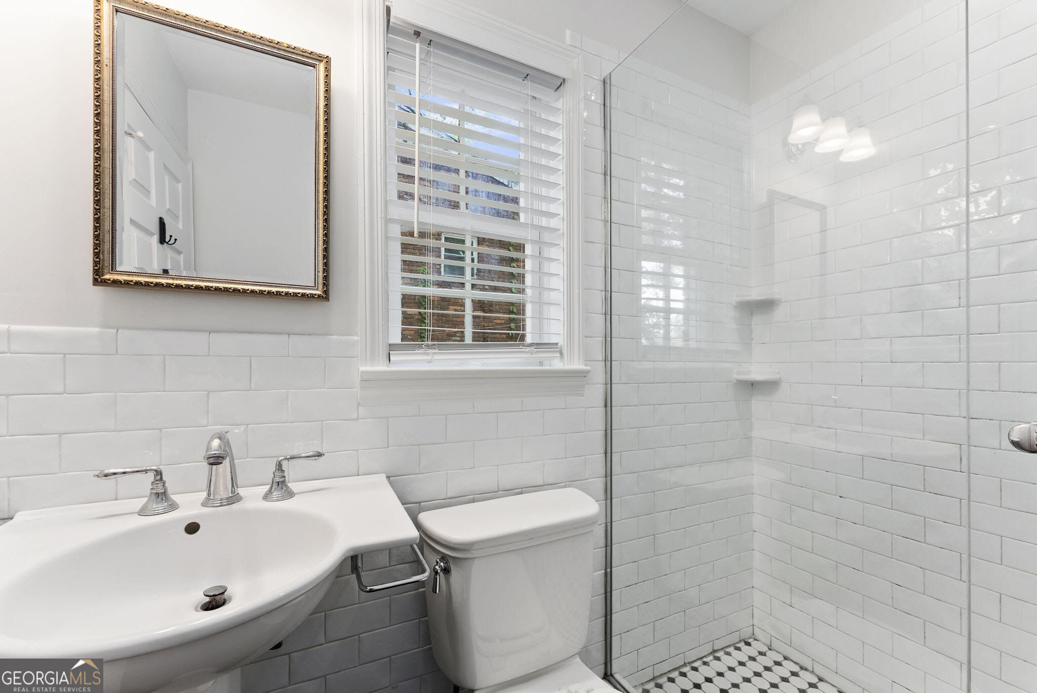 842 Argonne Avenue Ne Property Photo 18