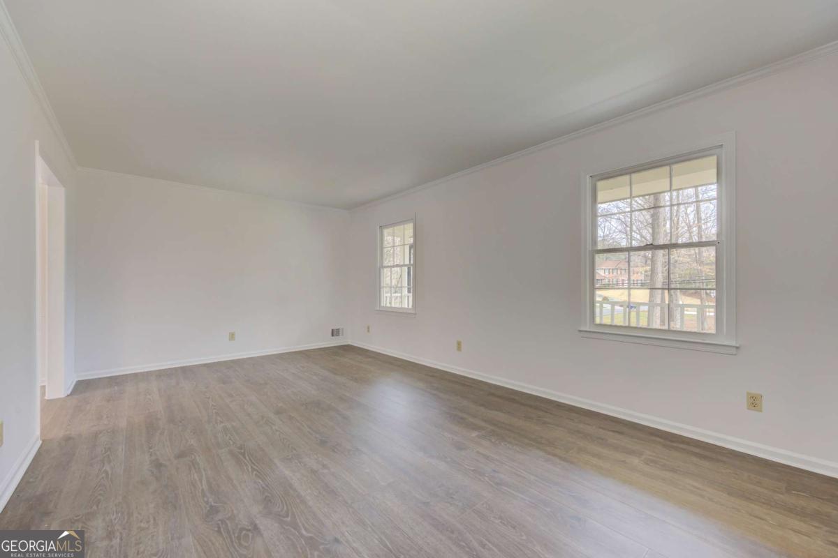 1257 Witham Drive Property Photo 18
