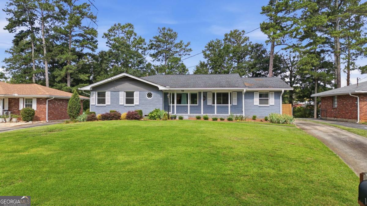 1891 Shepherd Circle Sw Property Photo 6