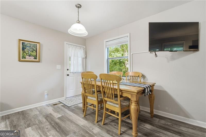 94 Winding Way Property Photo 13