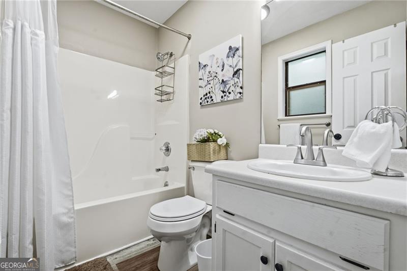94 Winding Way Property Photo 19