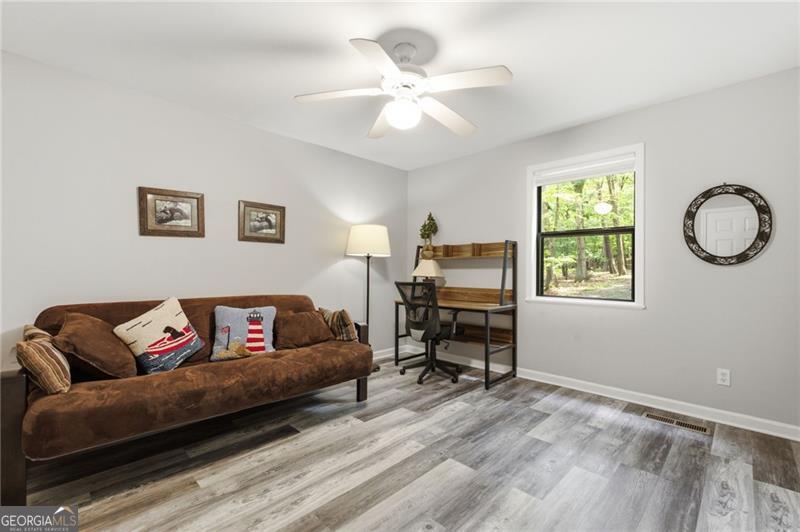 94 Winding Way Property Photo 22