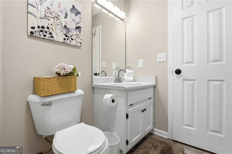 94 Winding Way Property Photo 23