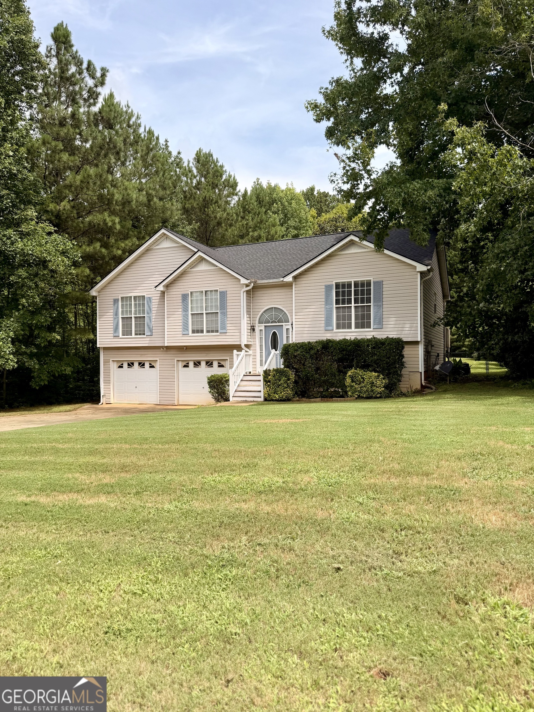304 Oliver Court Property Photo 45