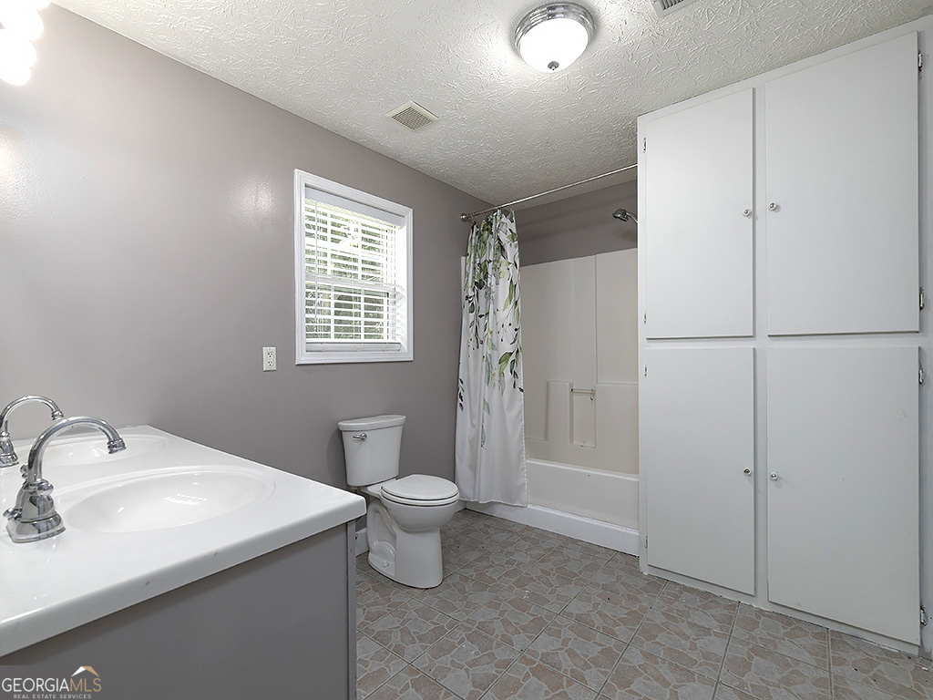234 E Memorial Drive Property Photo 16