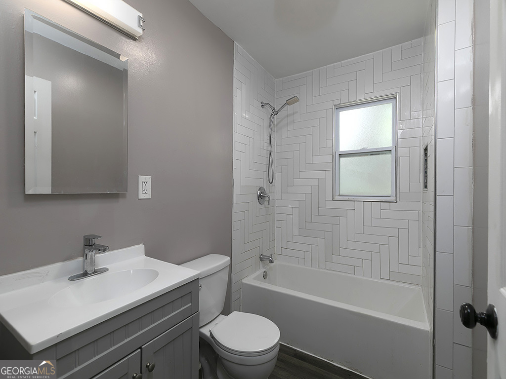 234 E Memorial Drive Property Photo 23