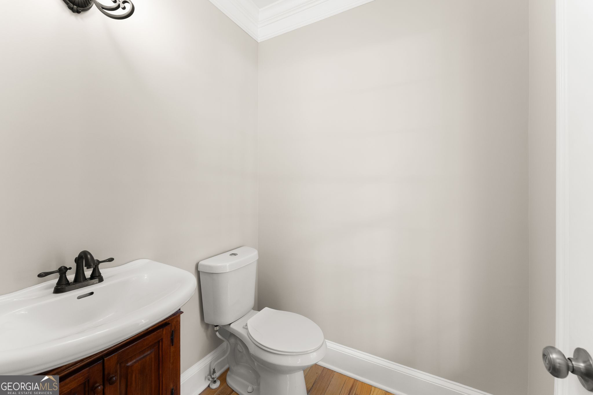 7620 Paces Lane Property Photo 15