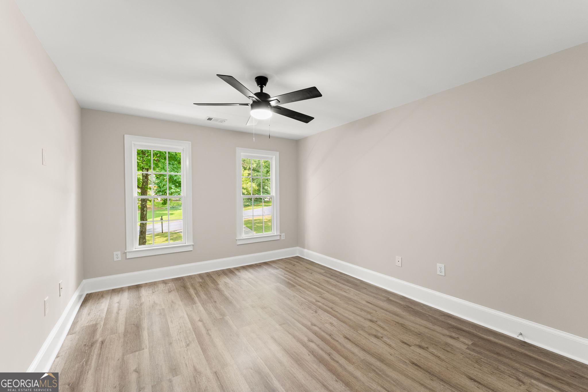7620 Paces Lane Property Photo 30
