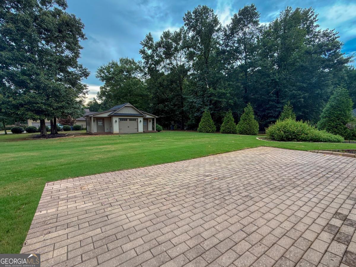 4662 Whitlow Ridge Drive Property Photo 8