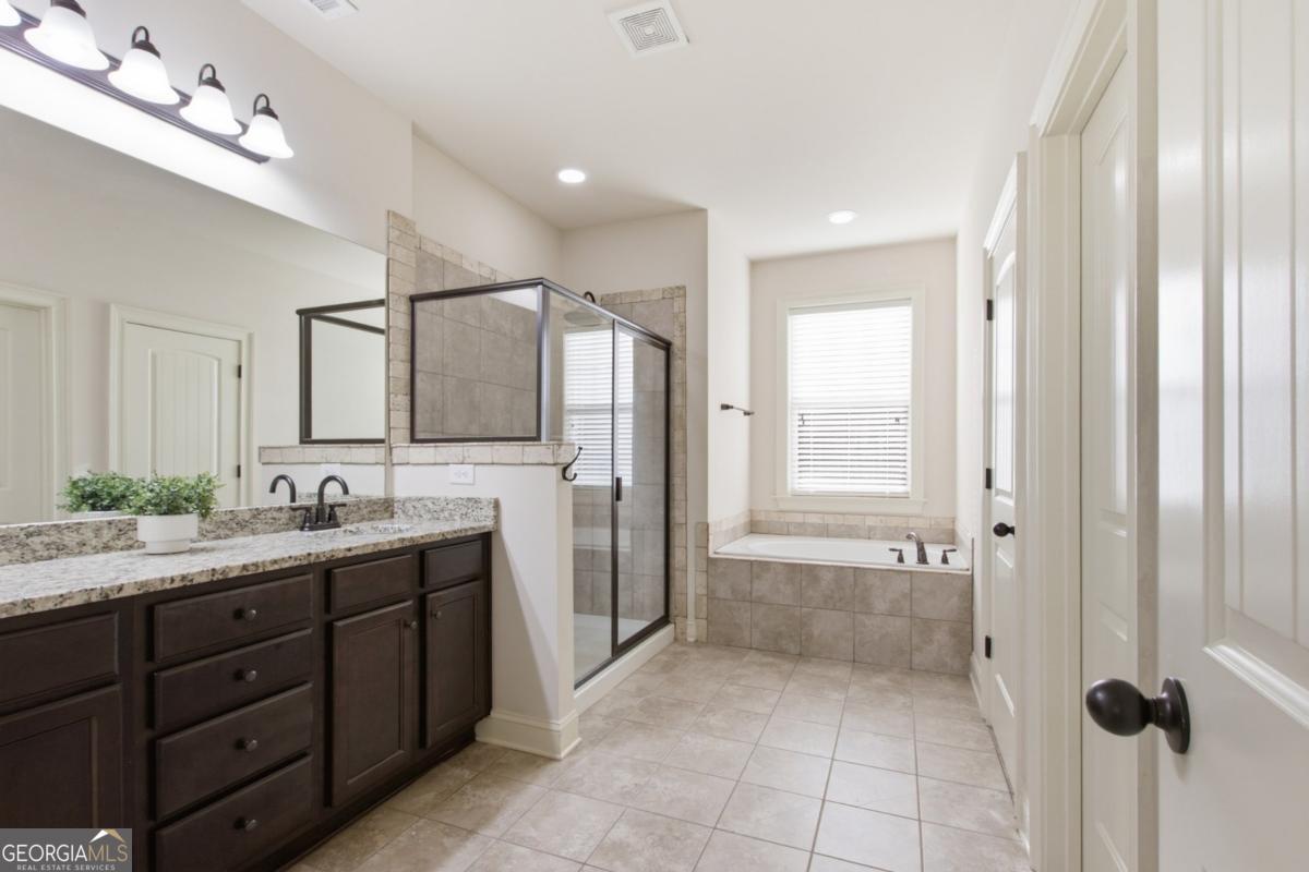 4662 Whitlow Ridge Drive Property Photo 23