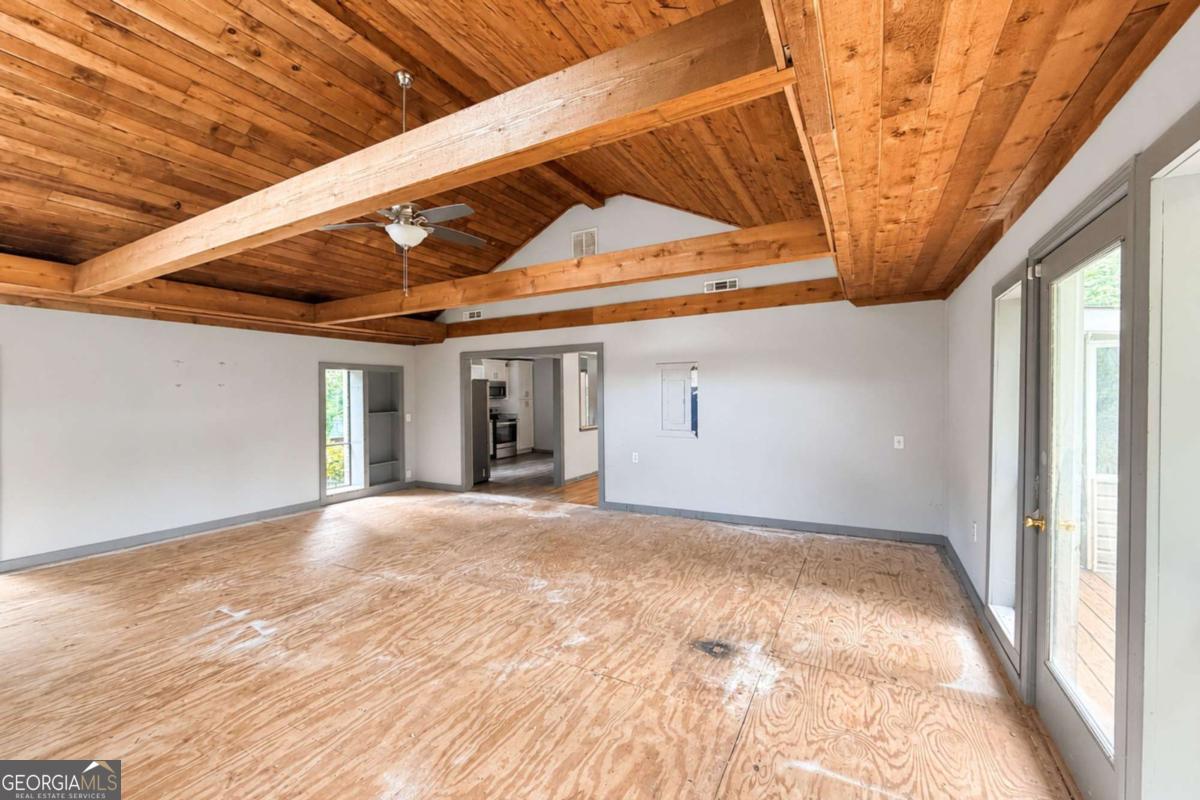 6742 Oakland Drive Property Photo 8