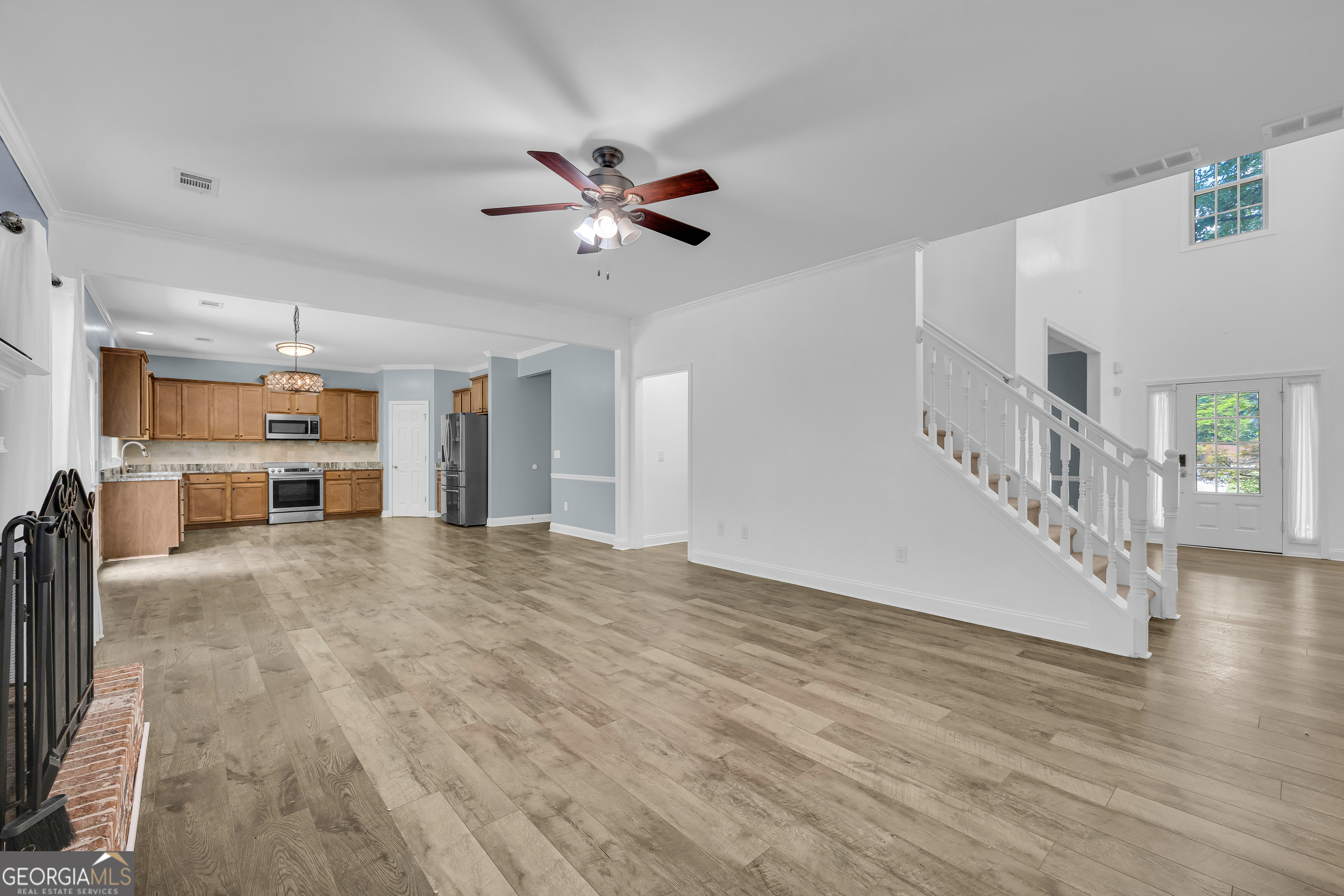 1729 Lakeland Lane Property Photo 13