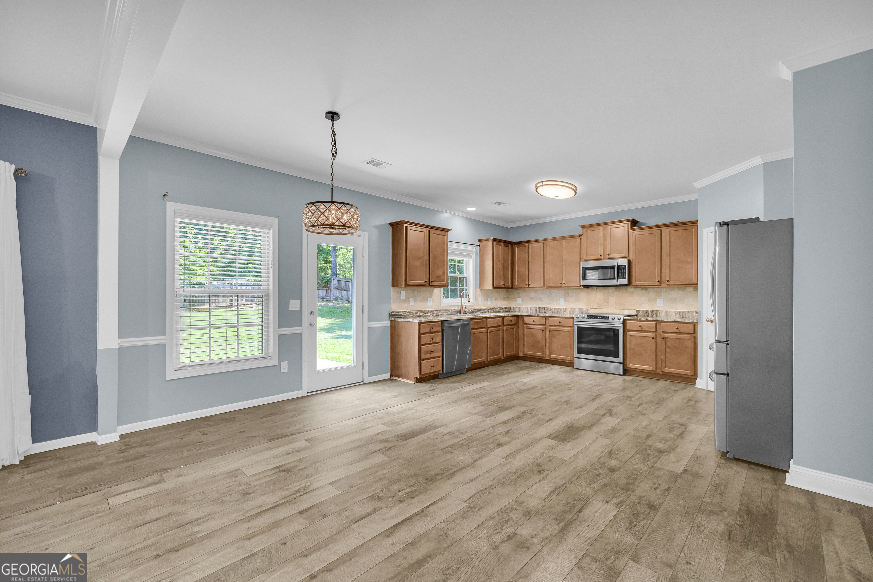 1729 Lakeland Lane Property Photo 18