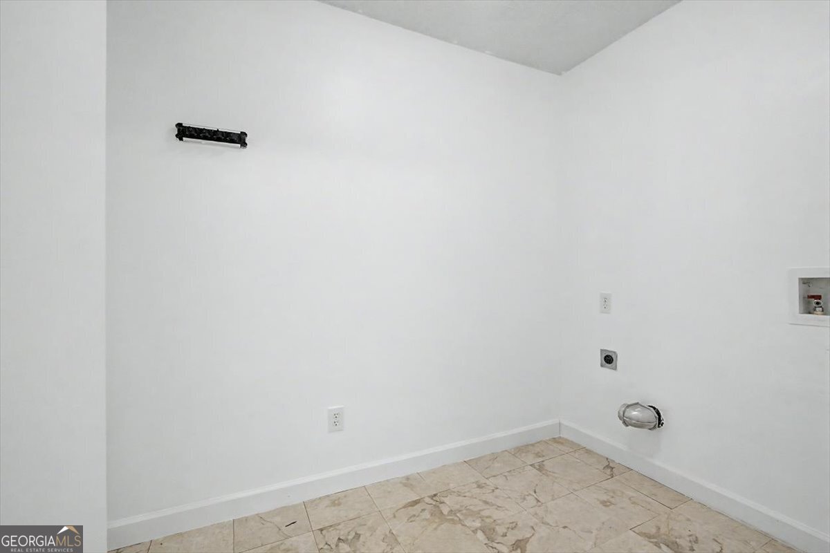 1012 Sycamore Lane Property Photo 21