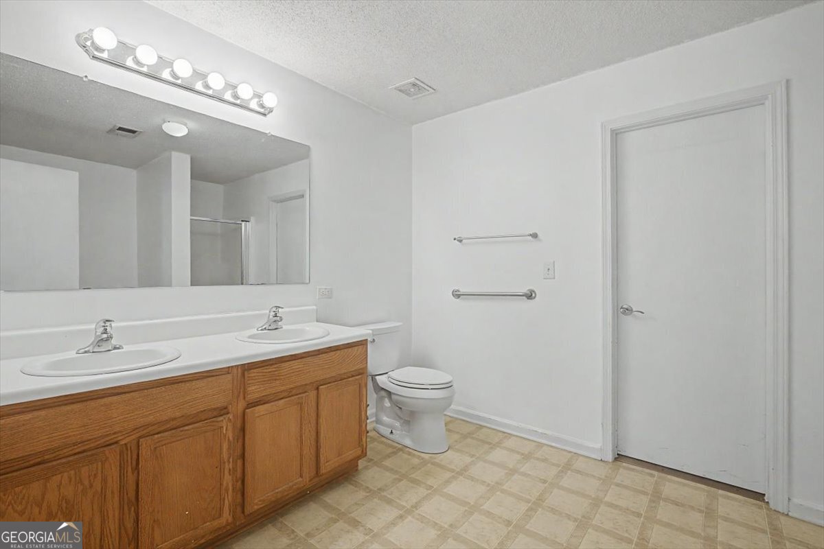 1012 Sycamore Lane Property Photo 25