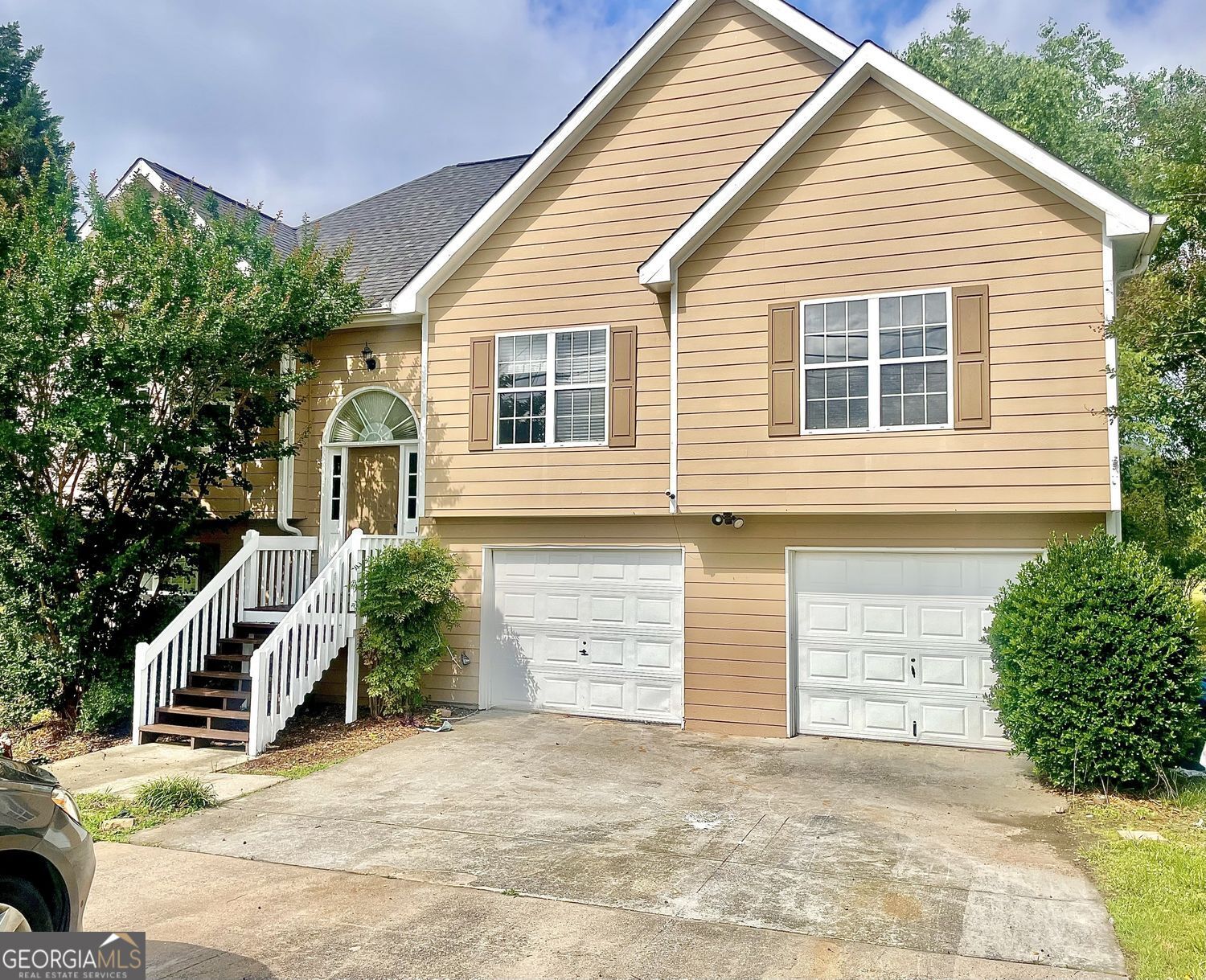 3095 Oak Grove Road Property Photo 1