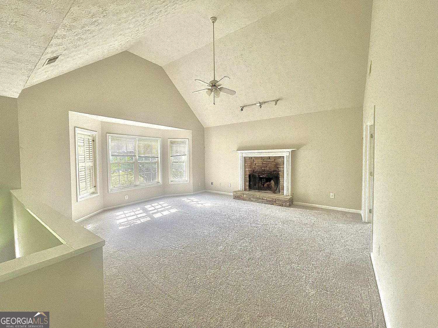 3095 Oak Grove Road Property Photo 5