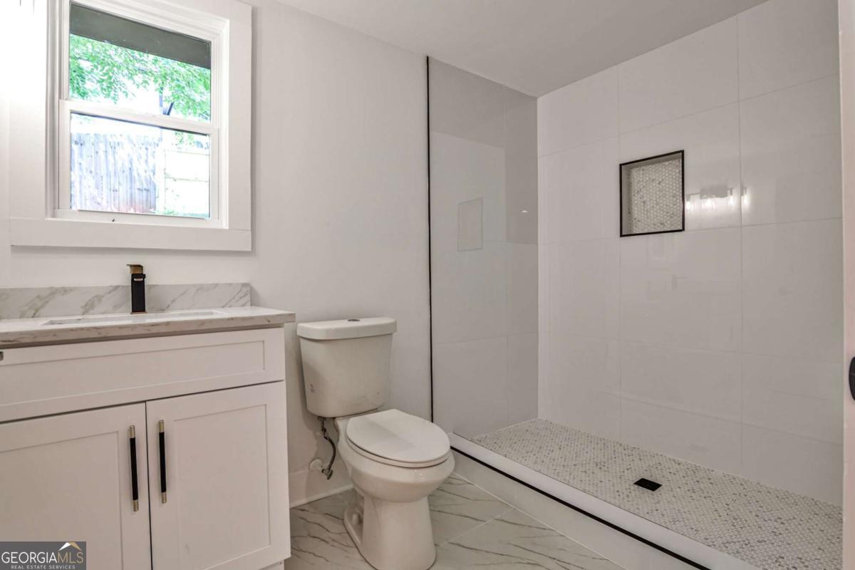 1401 Rupert Road Property Photo 37
