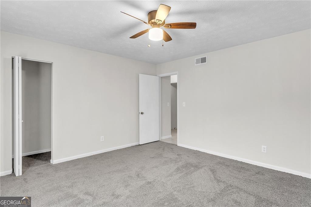 3275 Abbeywood Drive Property Photo 7
