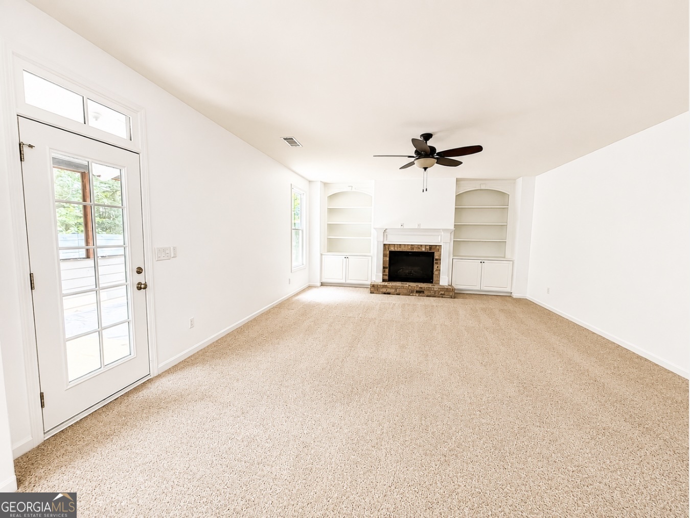 320 New Point Lane Property Photo 17