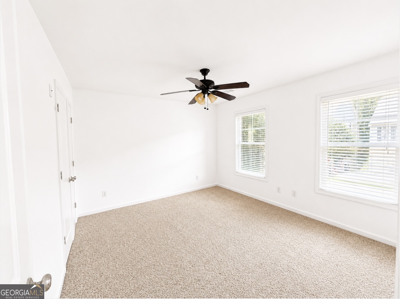 320 New Point Lane Property Photo 27