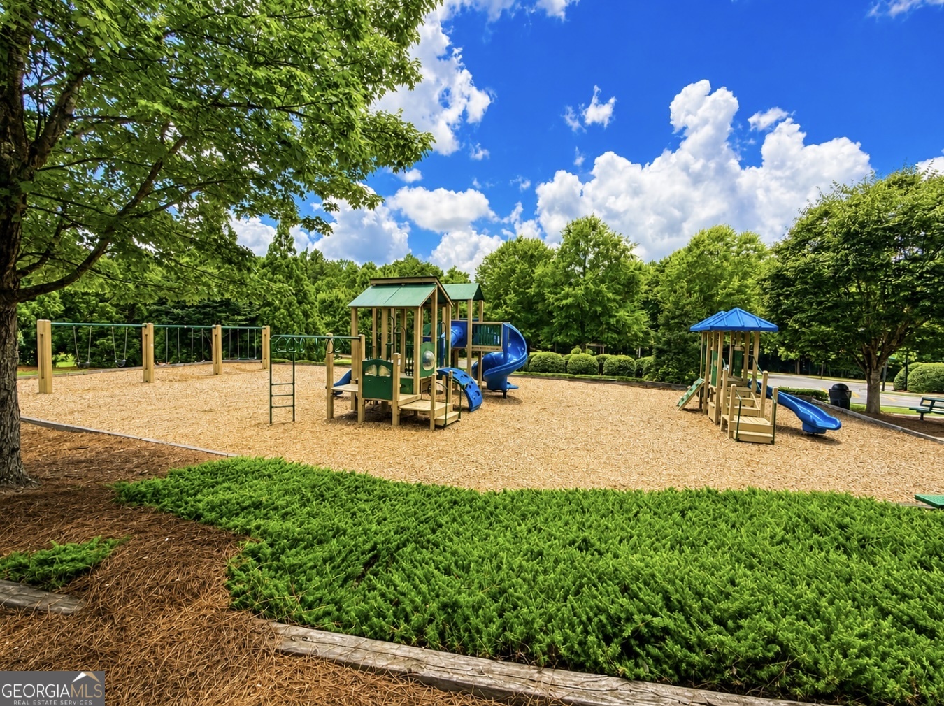 320 New Point Lane Property Photo 45