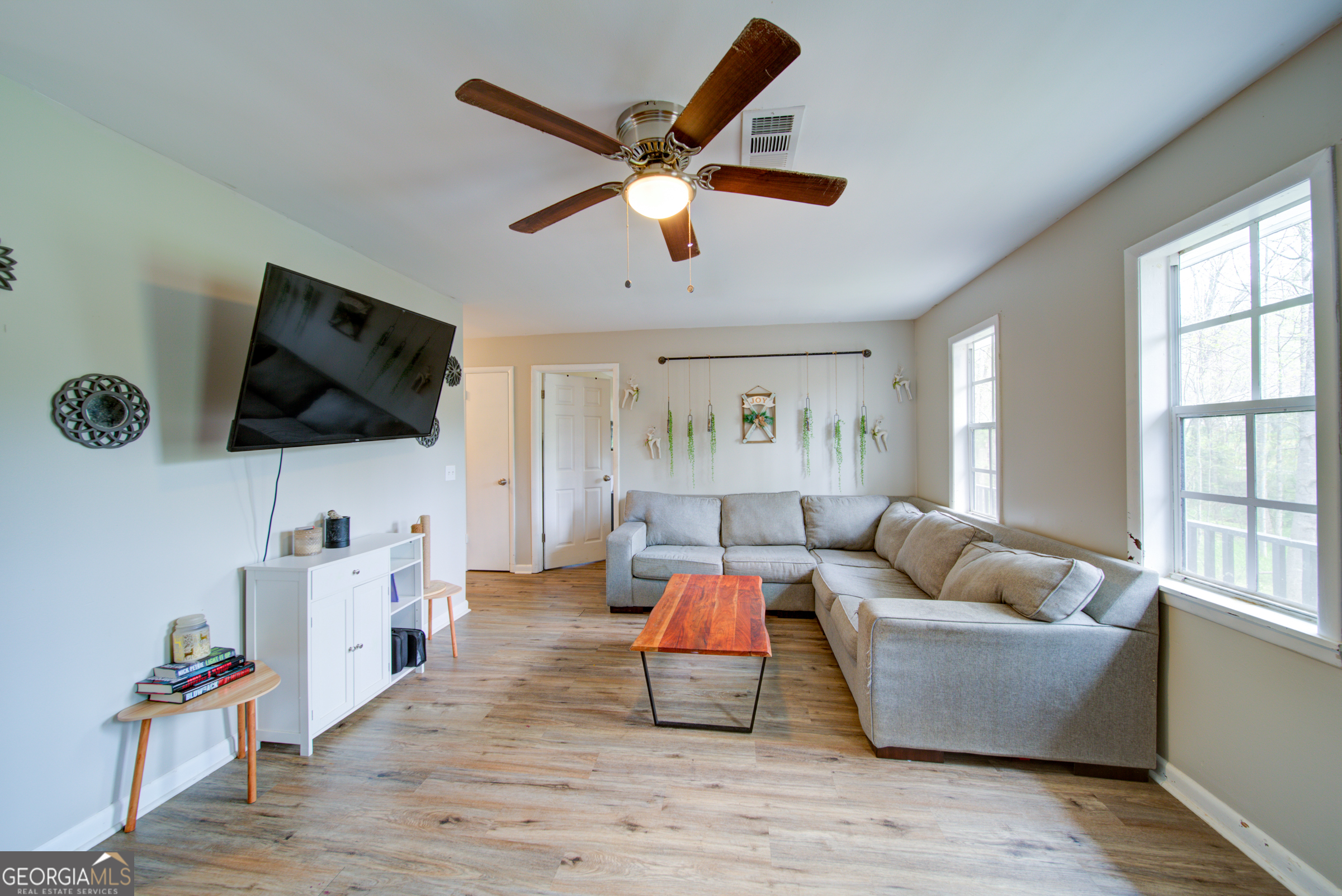 1180 Martin Head Circle Property Photo 8