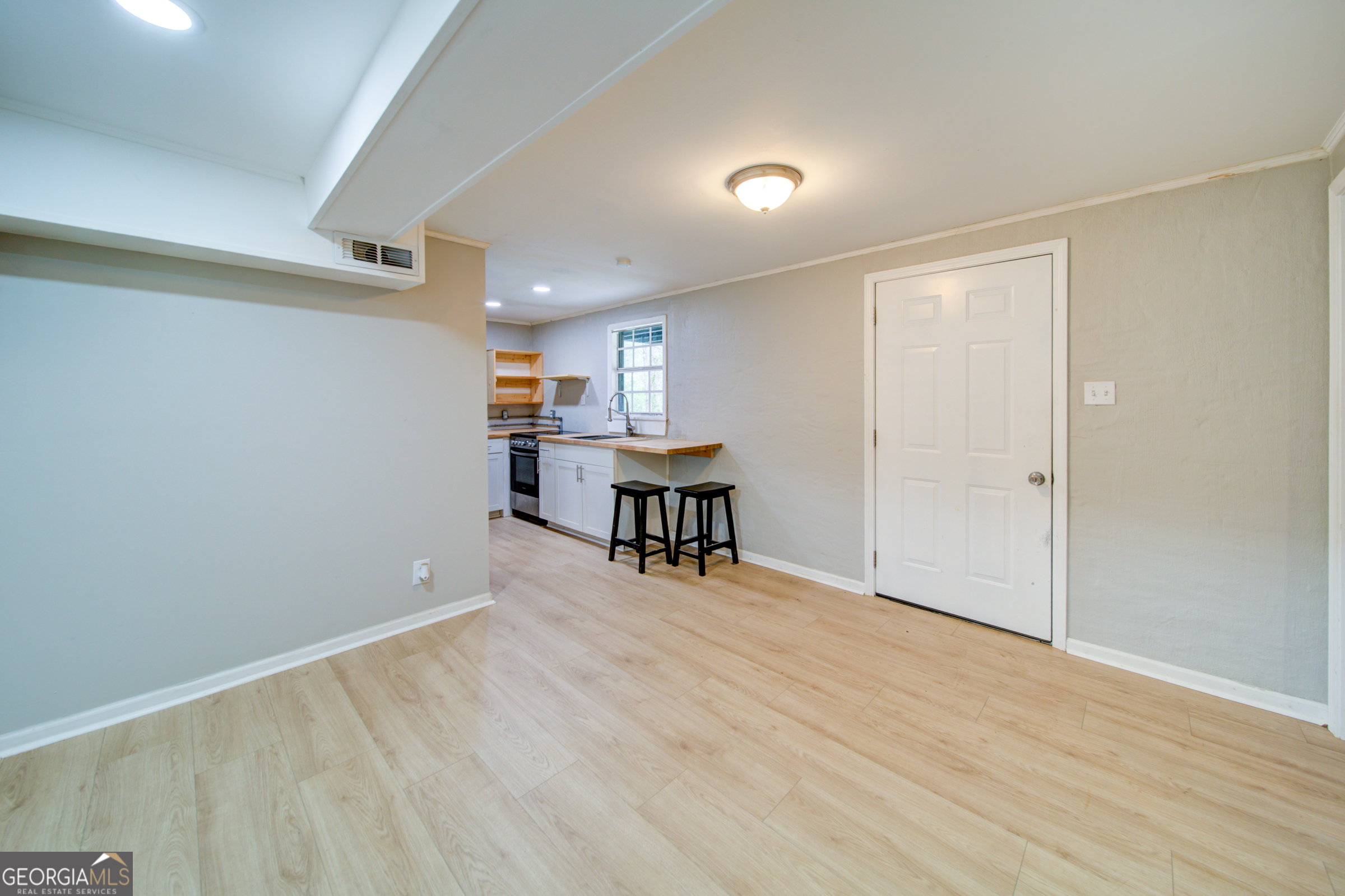 1180 Martin Head Circle Property Photo 17