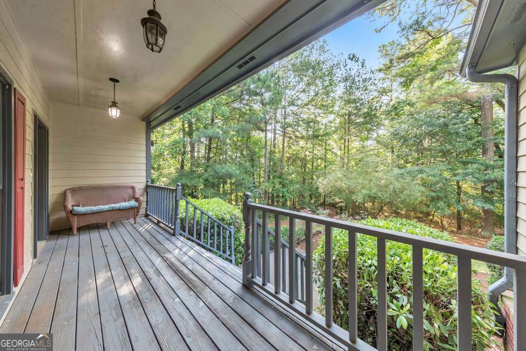 2051 E Piedmont Road Property Photo 11