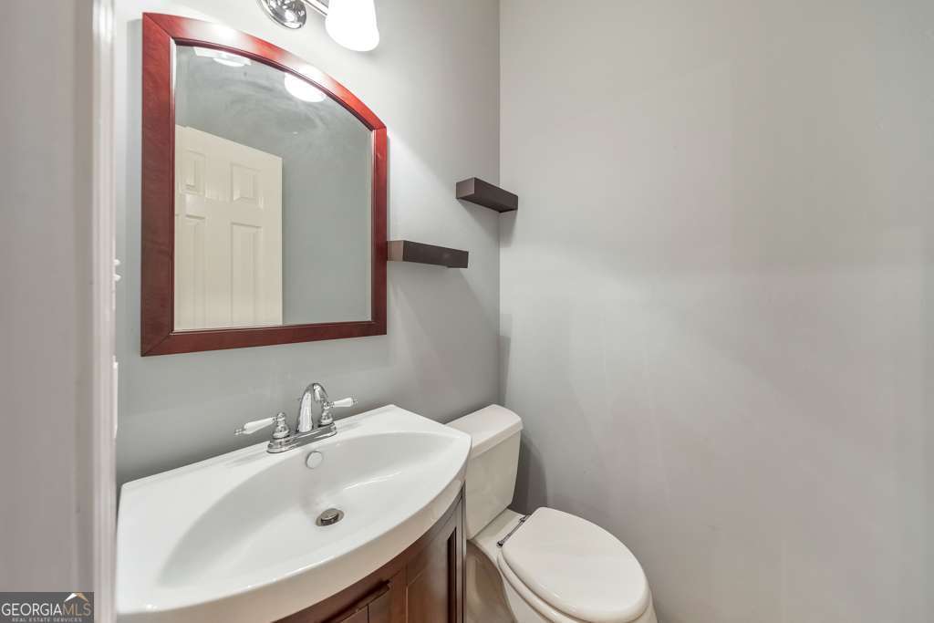 2051 E Piedmont Road Property Photo 29