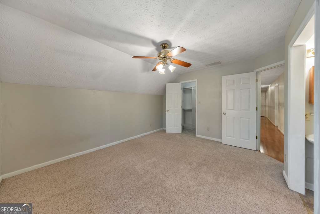 2051 E Piedmont Road Property Photo 44