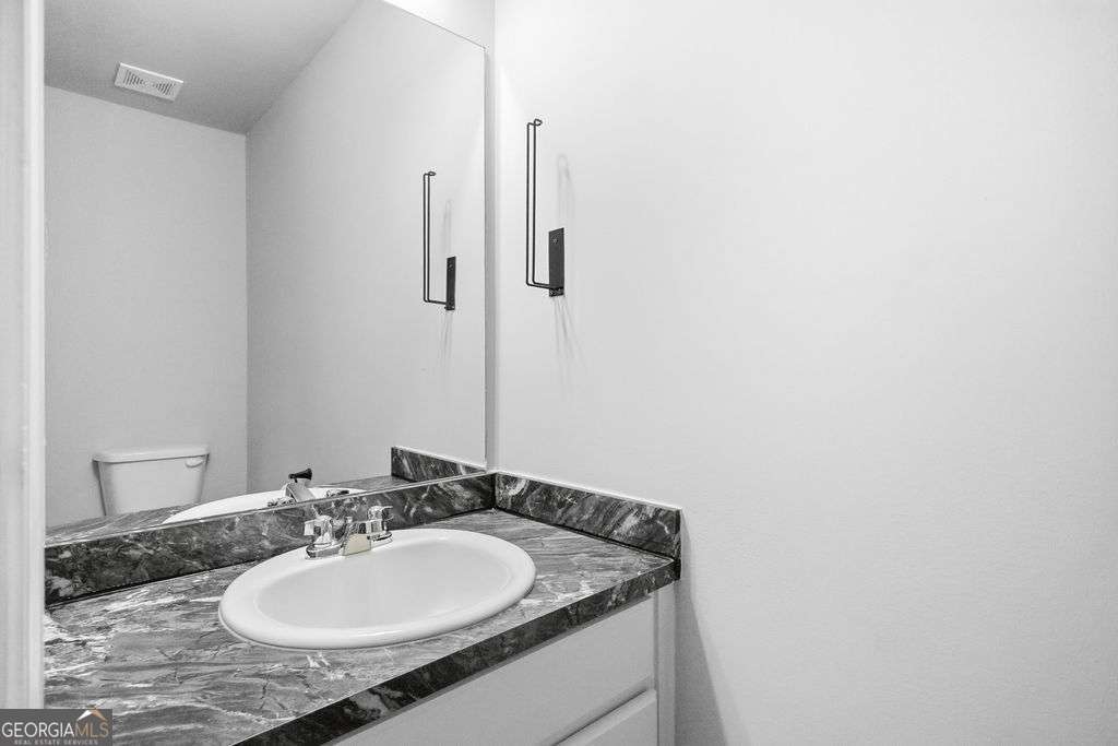 271 Oxmoor Close Property Photo 23