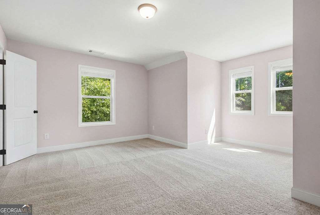 271 Oxmoor Close Property Photo 39