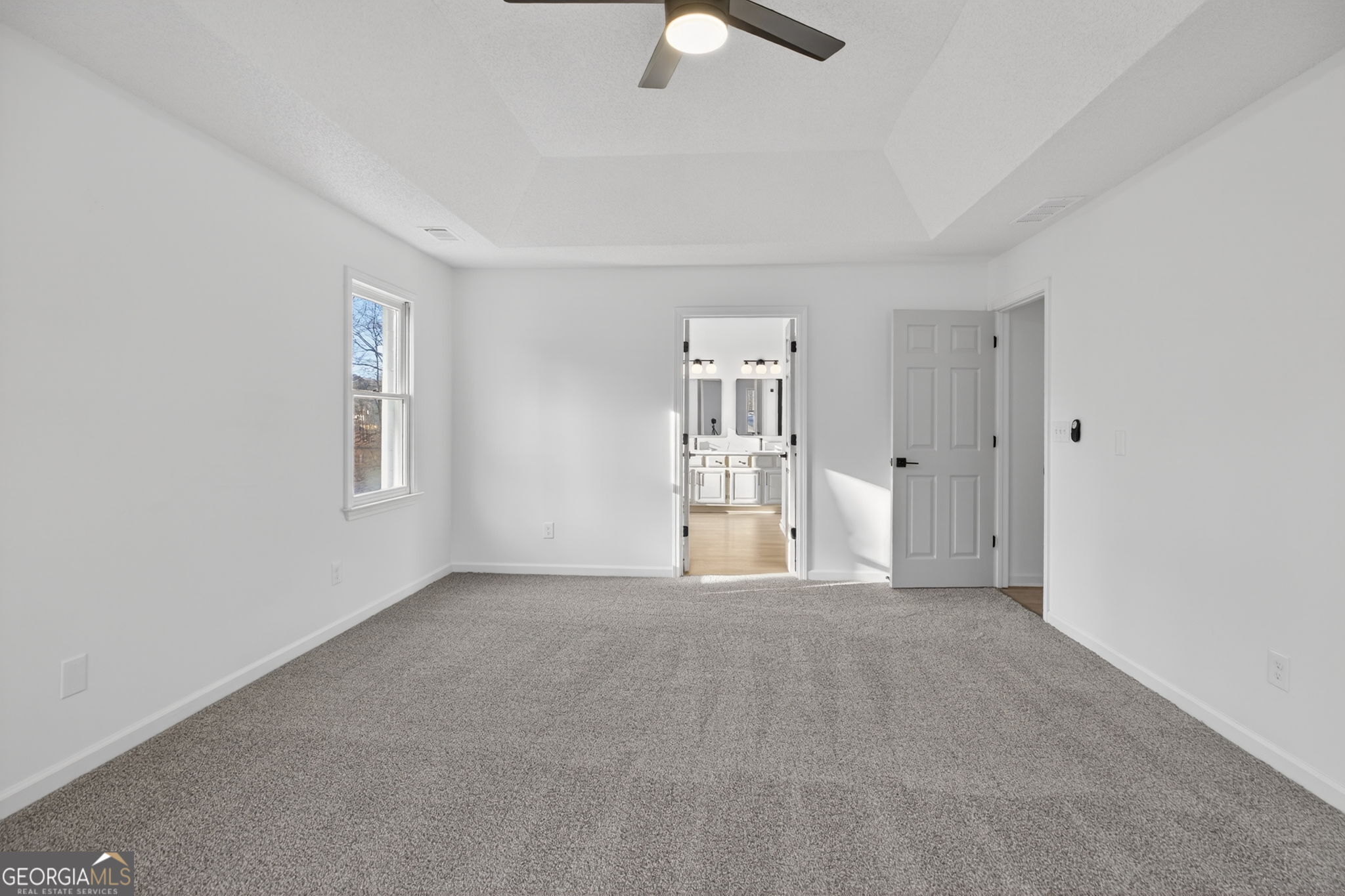 511 Lakeside Drive Property Photo 33