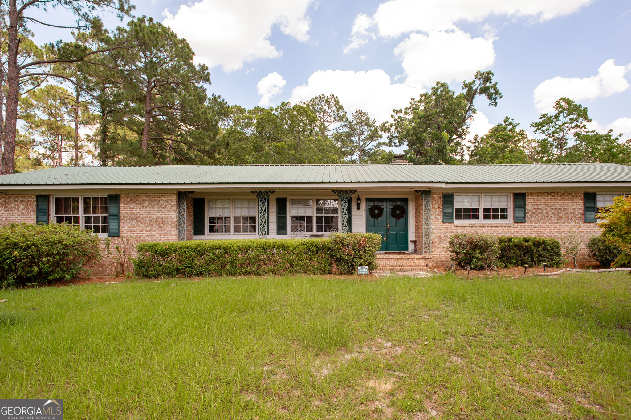 1604 Darling Avenue Property Photo 3