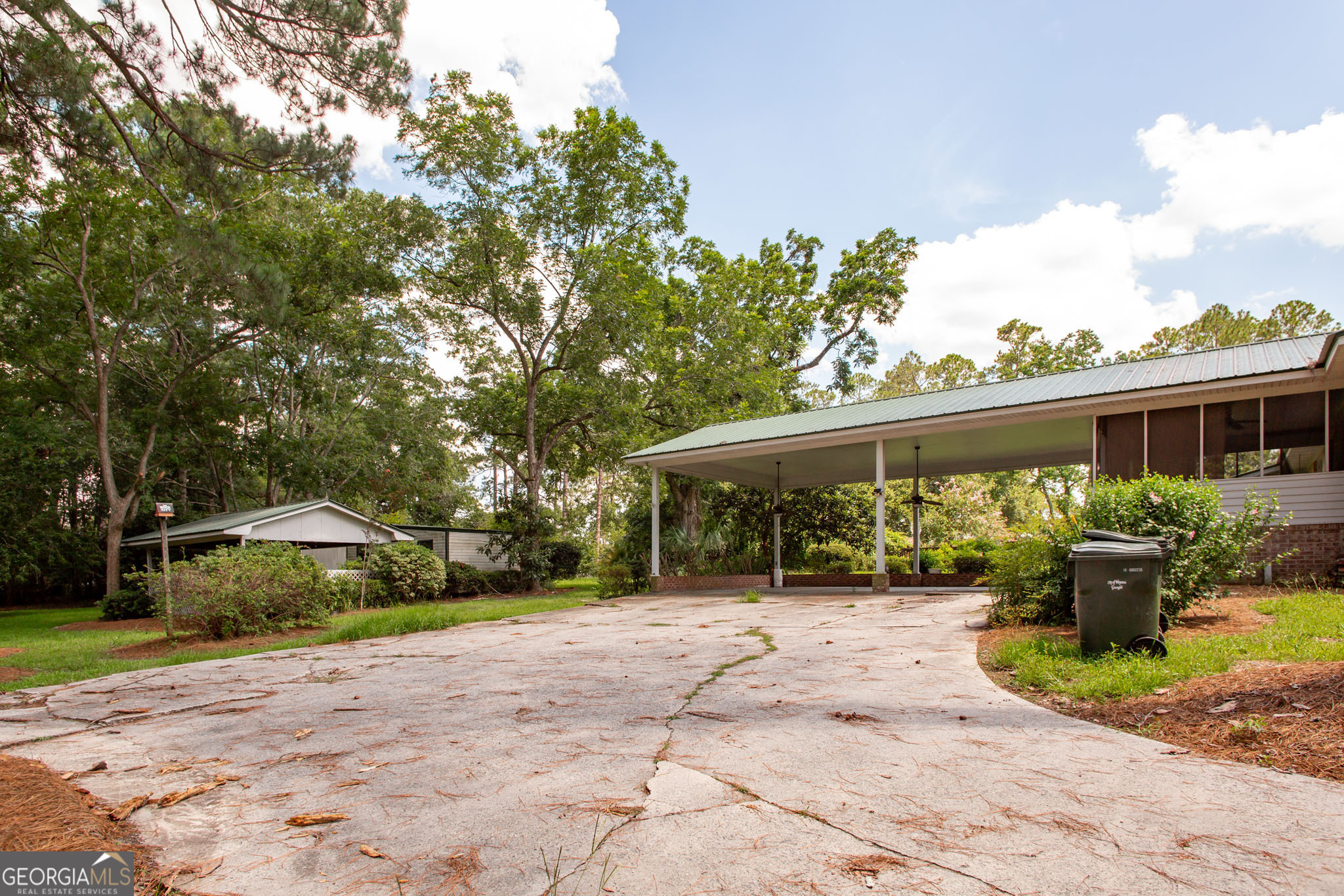 1604 Darling Avenue Property Photo 7