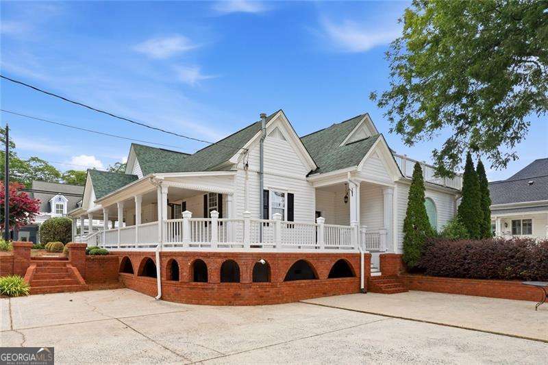 176 Confederate Avenue Property Photo 5