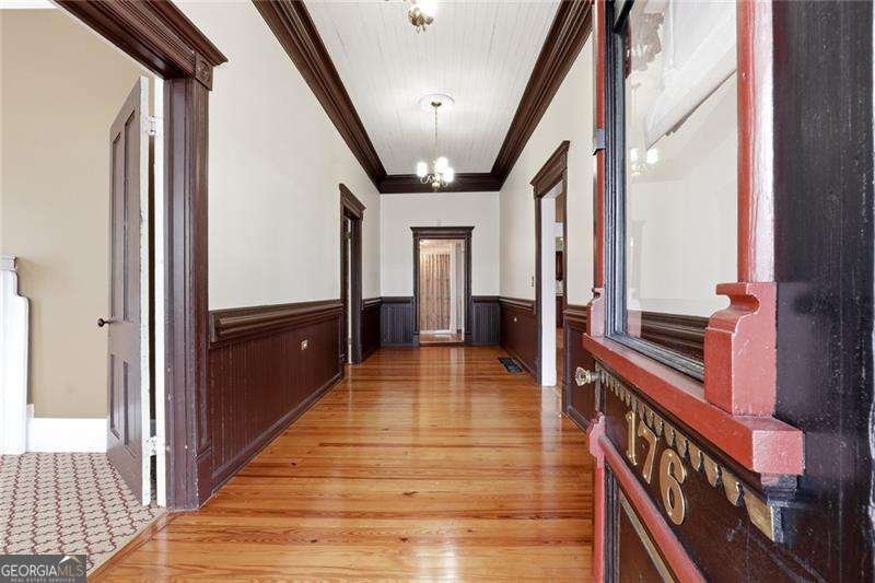 176 Confederate Avenue Property Photo 7