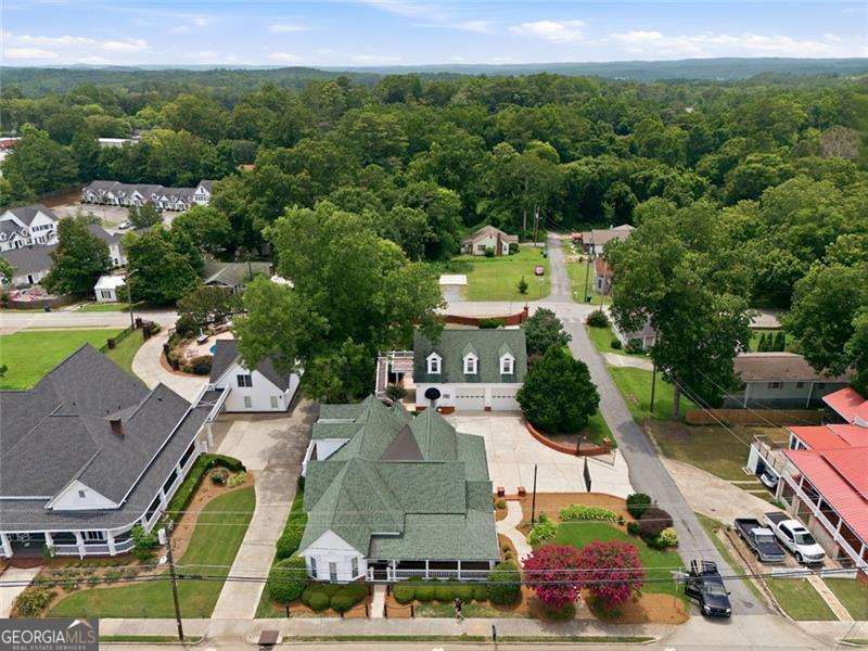 176 Confederate Avenue Property Photo 34