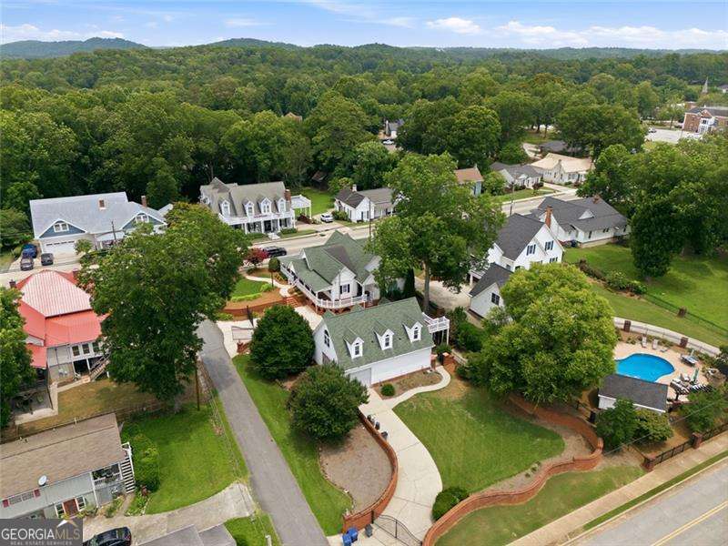 176 Confederate Avenue Property Photo 35