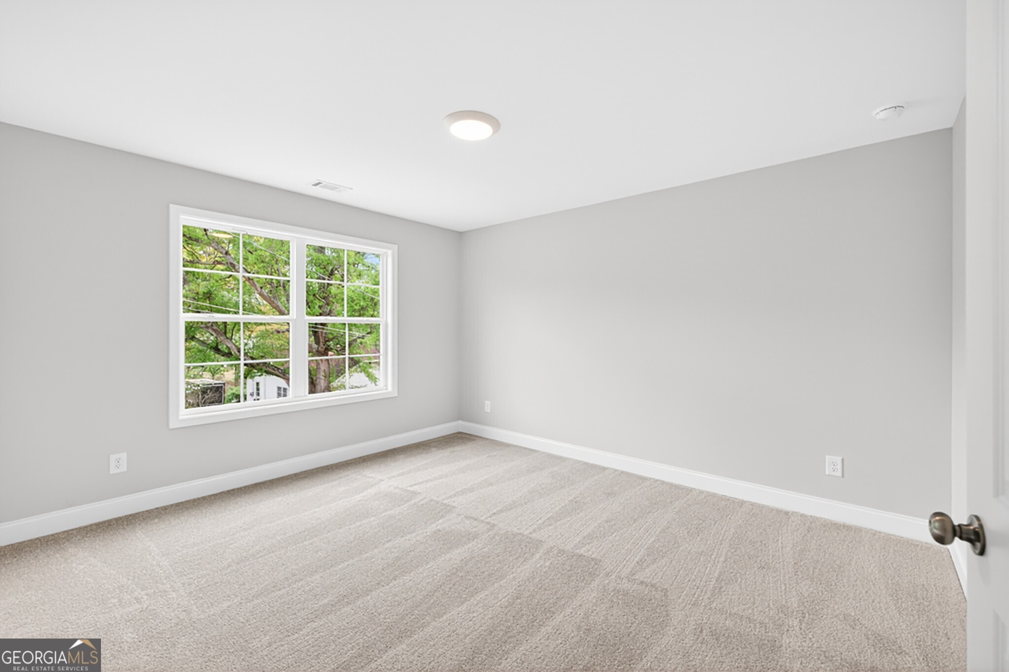 4860 White Street Property Photo 23