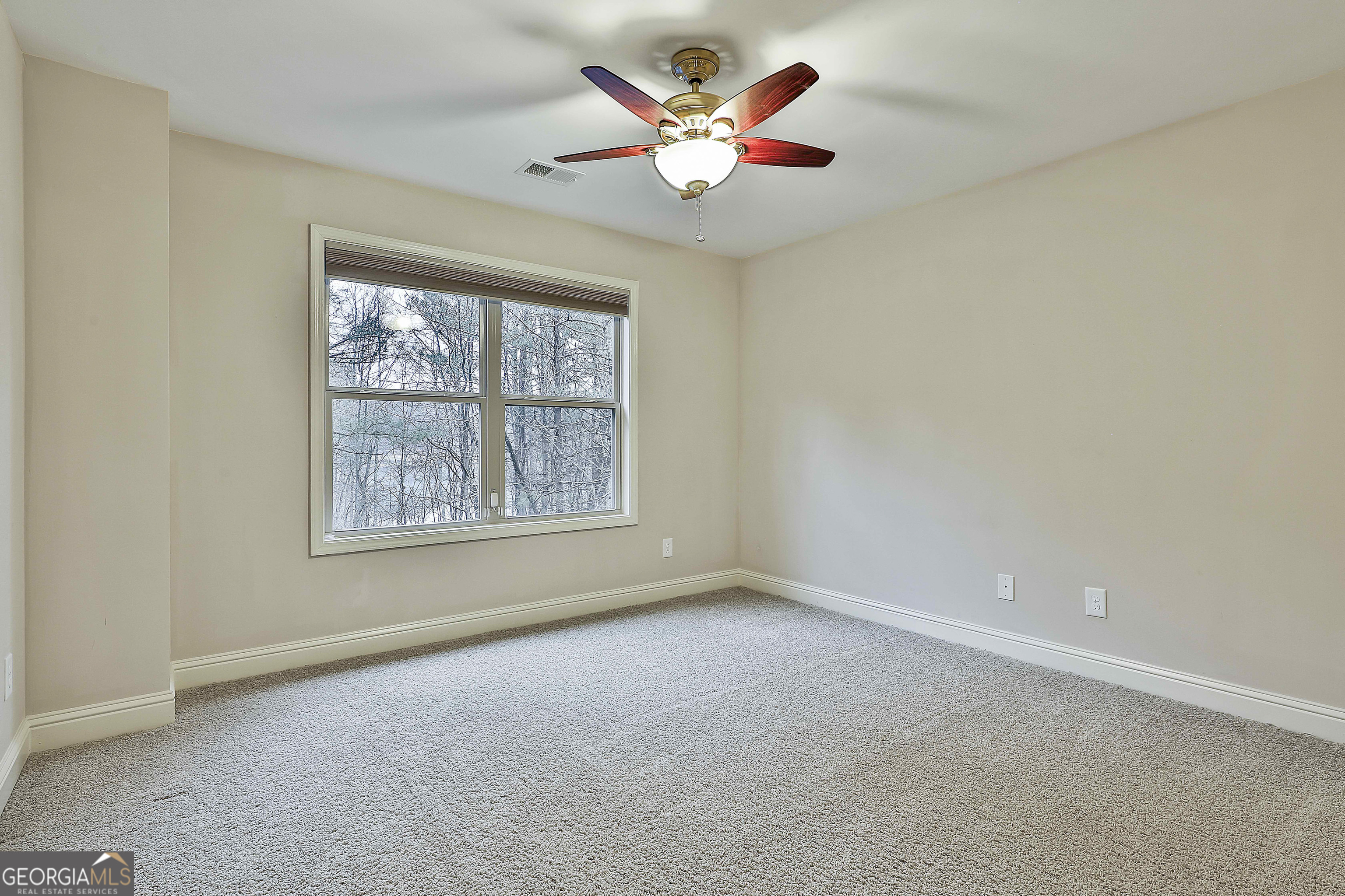 120 Meadow View Glen Property Photo 29