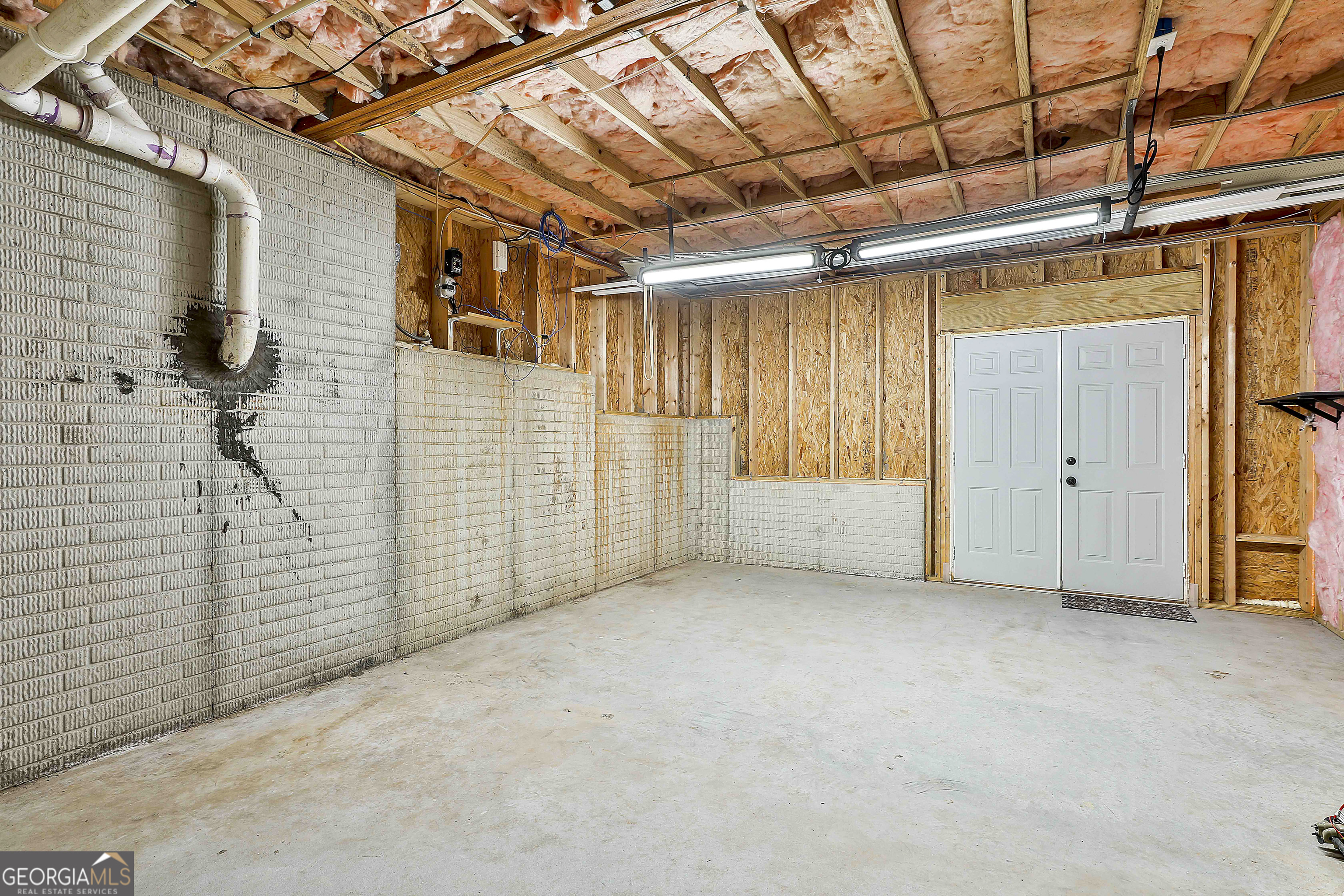 120 Meadow View Glen Property Photo 41