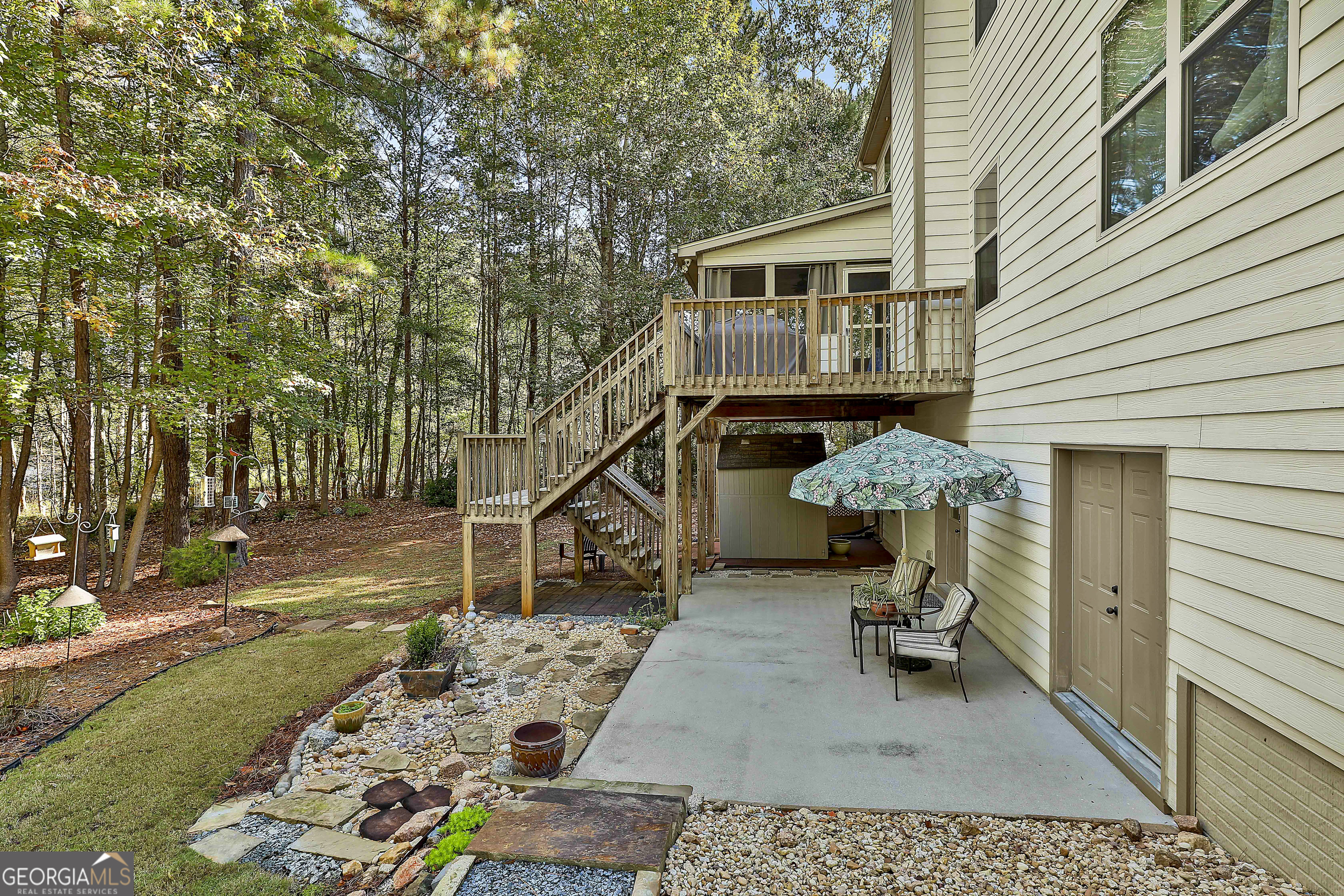 120 Meadow View Glen Property Photo 70