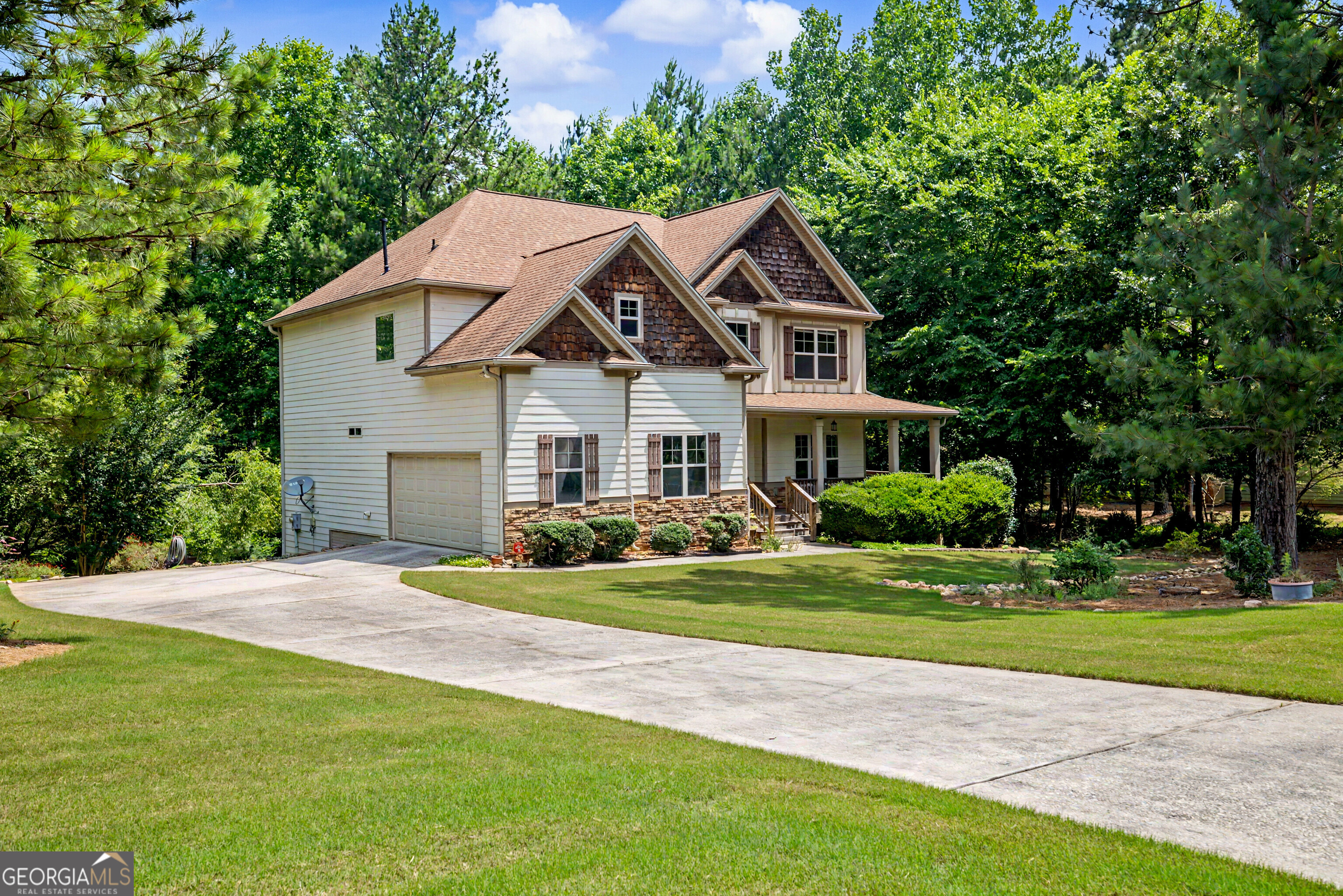 120 Meadow View Glen Property Photo 82