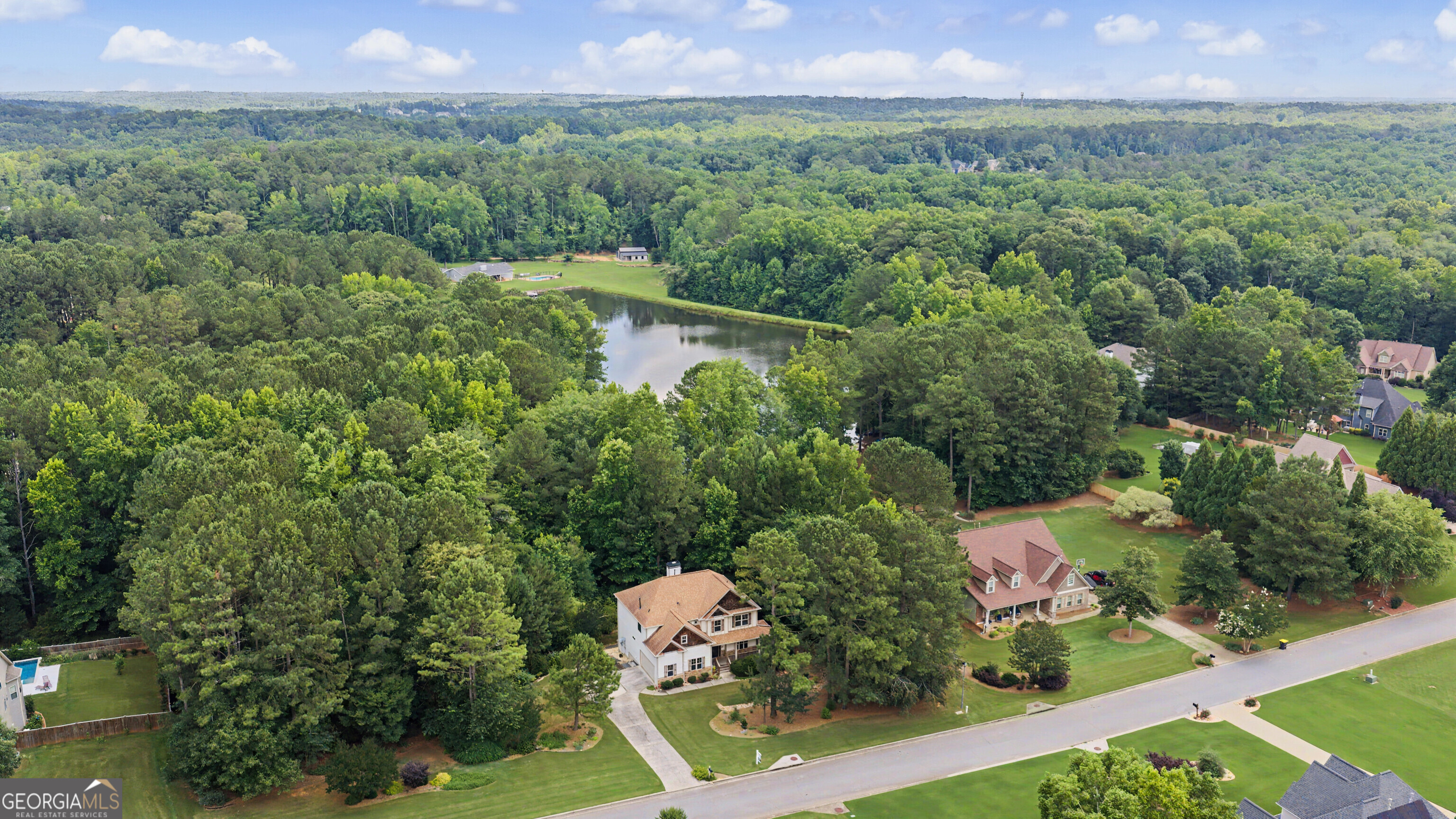 120 Meadow View Glen Property Photo 86